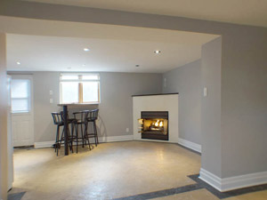 Bachelor apartment for rent in YORK    