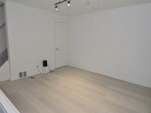 3+ Bedroom apartment for rent in TORONTO