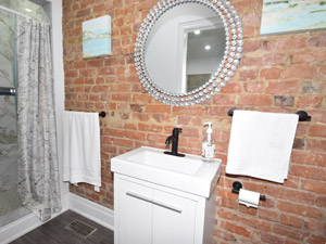 2 Bedroom apartment for rent in TORONTO