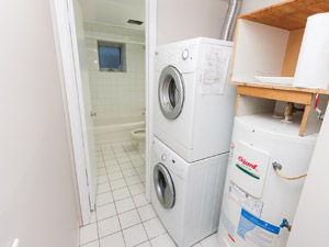 2 Bedroom apartment for rent in TORONTO 