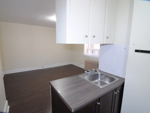 Bachelor apartment for rent in TORONTO