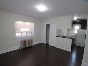 Bachelor apartment for rent in TORONTO