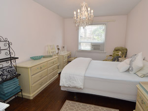 2 Bedroom apartment for rent in TORONTO