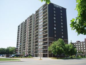 311 Dixon Road, ETOBICOKE, ON : 1 Bedroom for rent -- ETOBICOKE Apartments