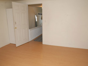 Bachelor apartment for rent in TORONTO