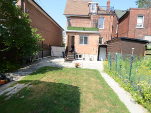 3+ Bedroom apartment for rent in TORONTO