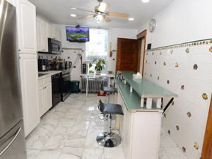 3+ Bedroom apartment for rent in TORONTO