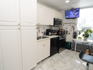 3+ Bedroom apartment for rent in TORONTO