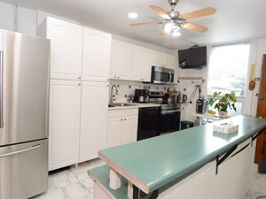 3+ Bedroom apartment for rent in TORONTO