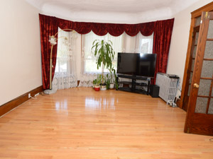 3+ Bedroom apartment for rent in TORONTO