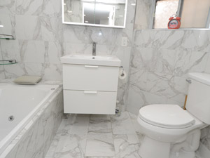 3+ Bedroom apartment for rent in TORONTO