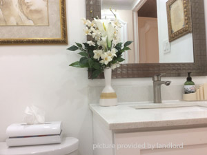 Room / Shared apartment for rent in YORK