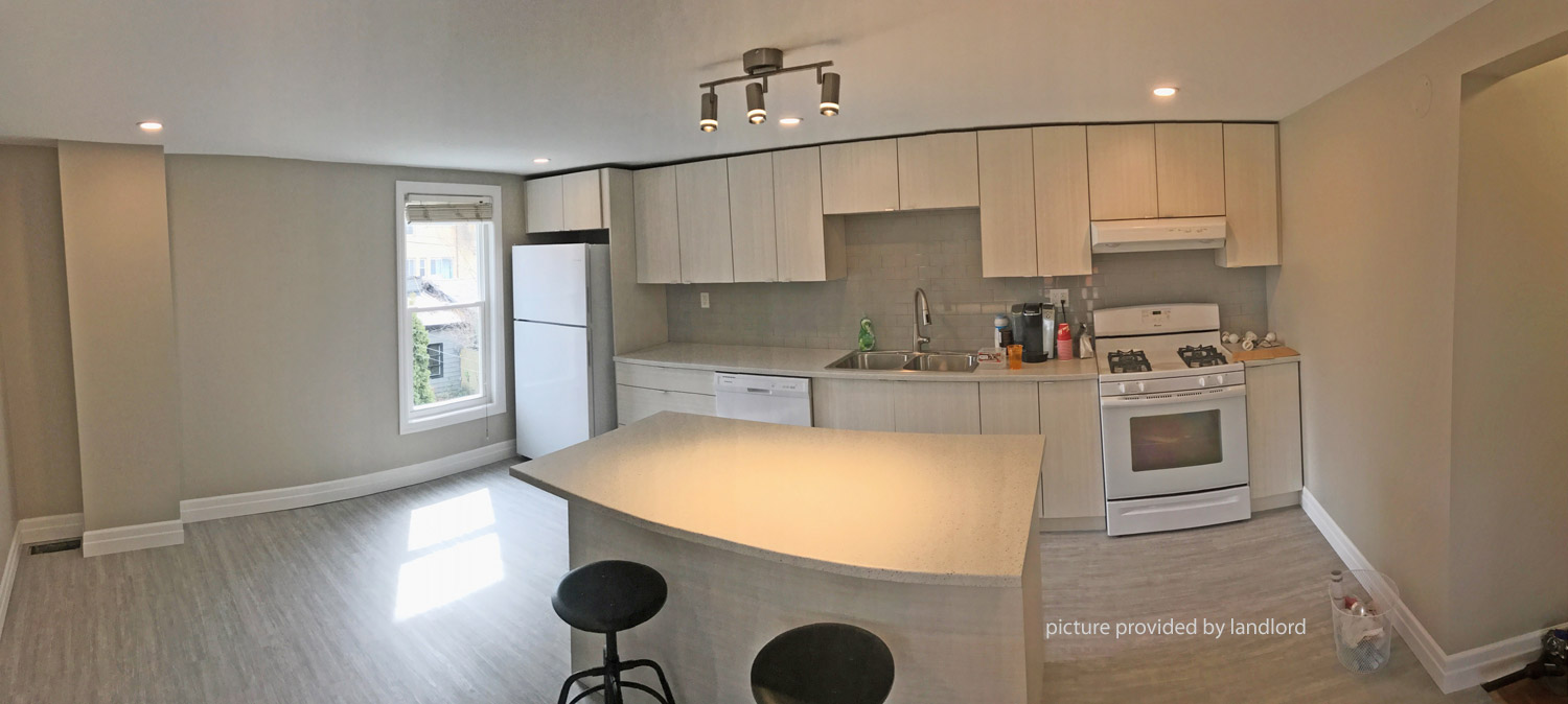 For rent DundasRunnymede Toronto, 3+ bdrm Viewit 99667